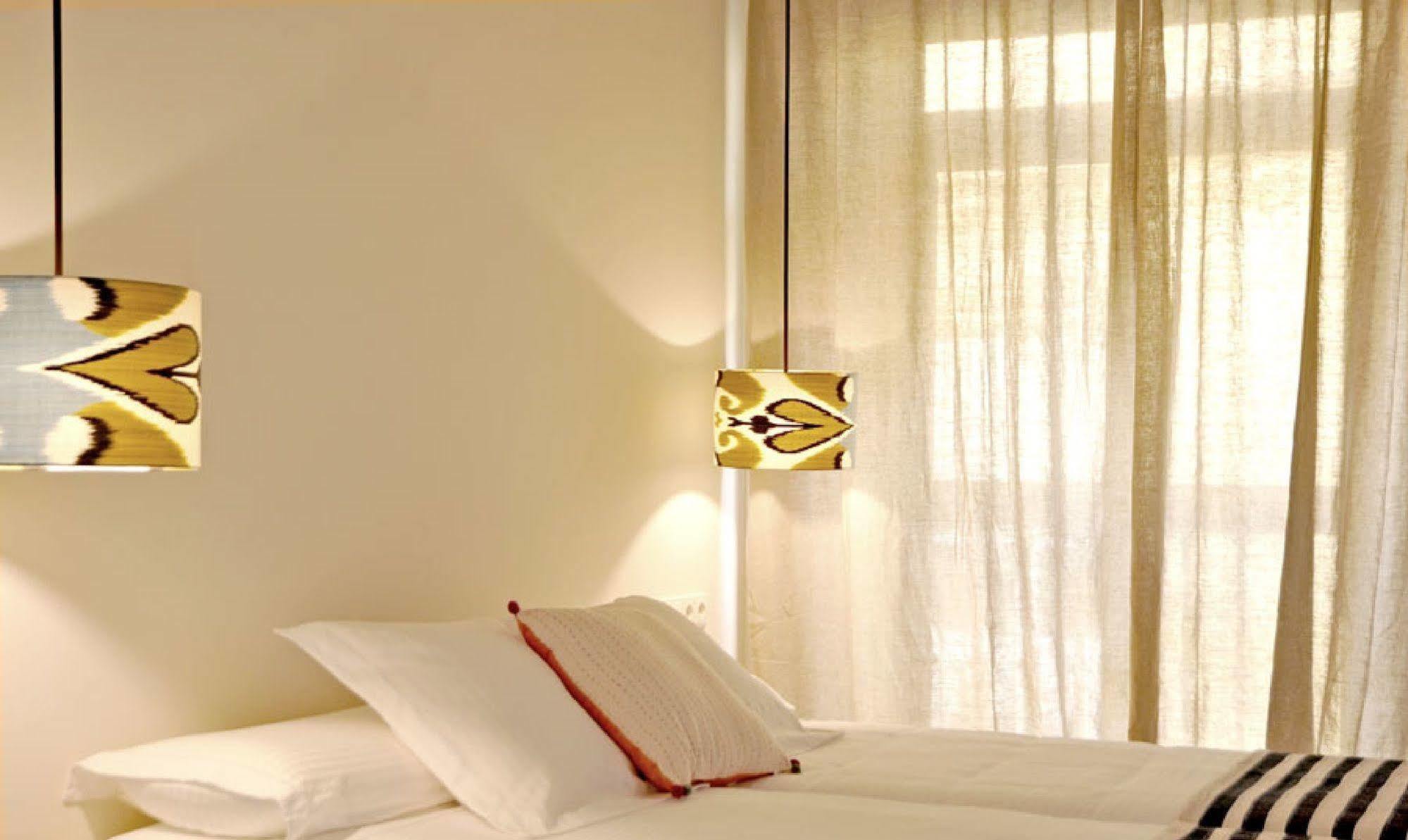 Guest house The Corner House 3*
